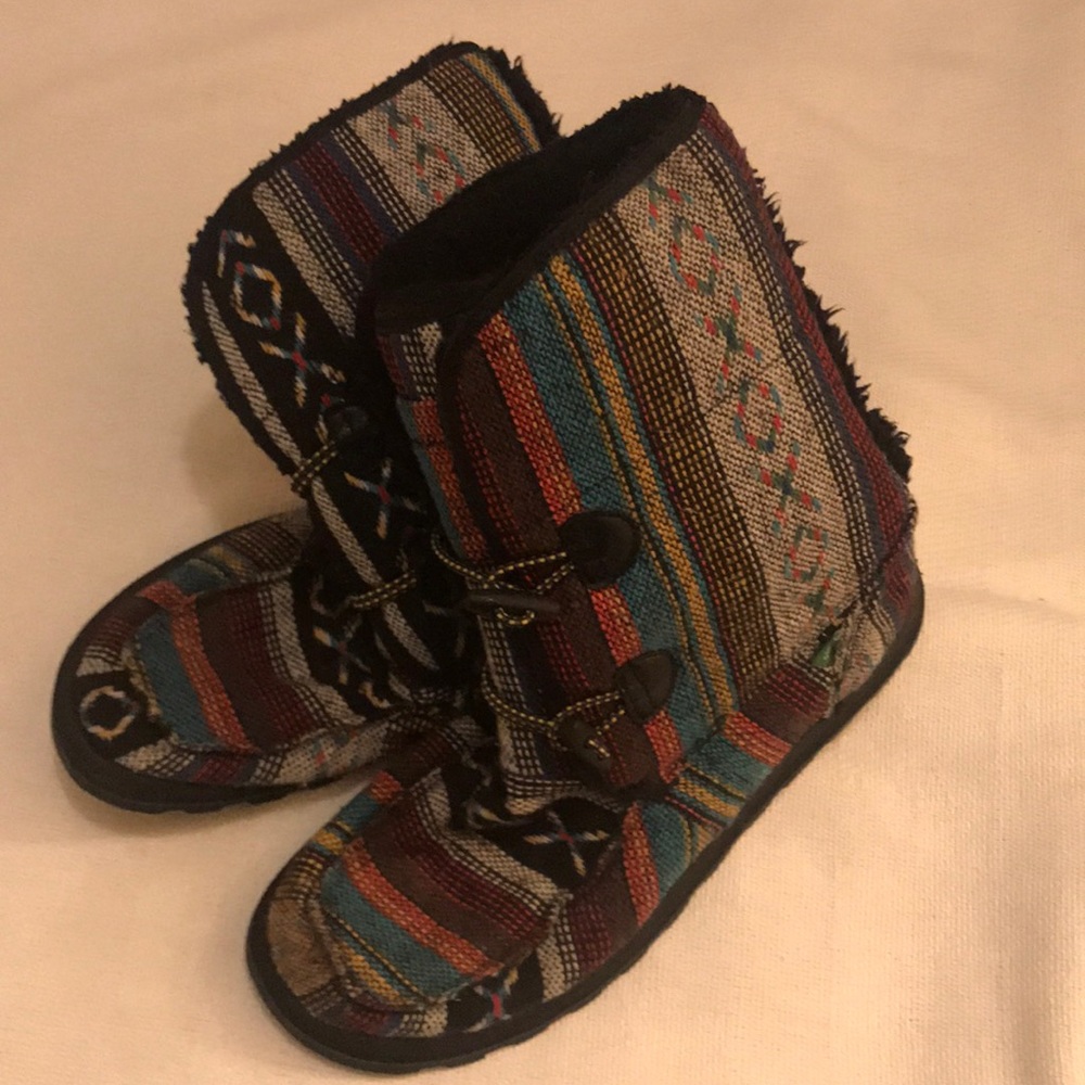 sanok boots